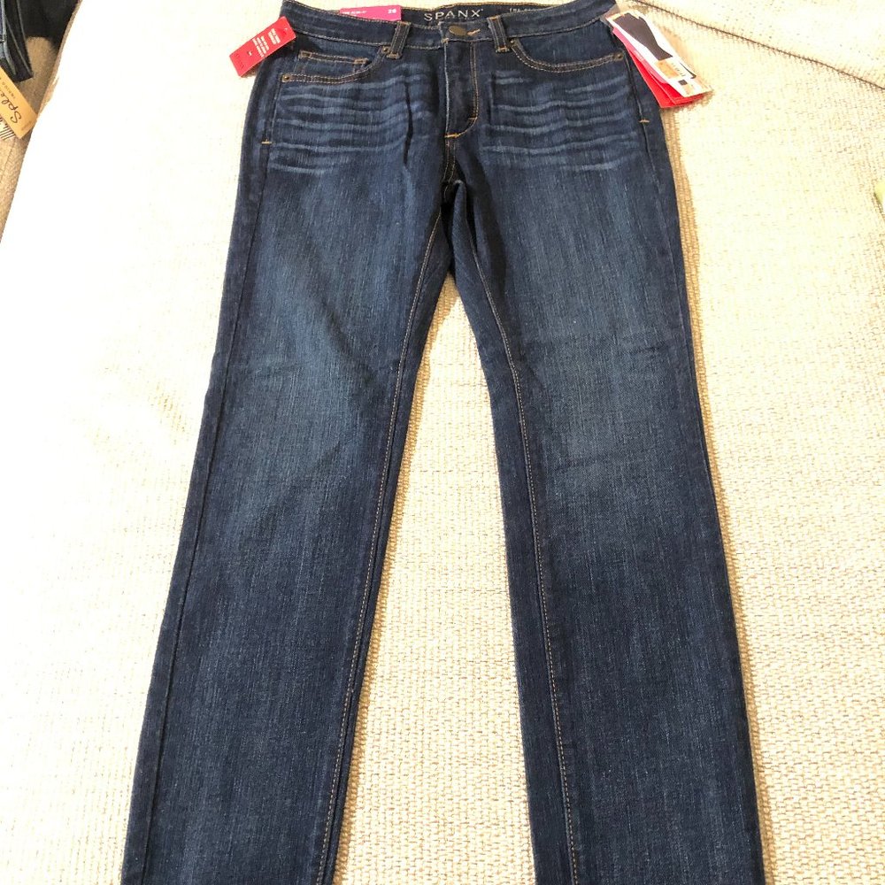Brand New Never Worn Spanx Slim -X Skinny Jean in Dark Wash (Size 26)